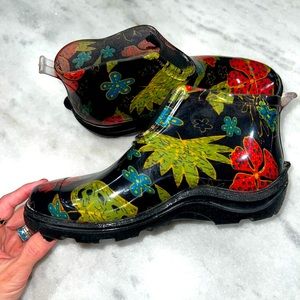 Sloggers size 8 like brand new!!